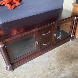Media Center/TV  Stand