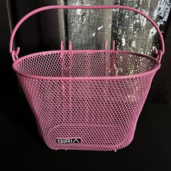 BIRIA children's bicycle basket with hooks for front mounting and a removable design