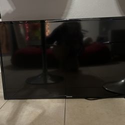 Samsung Flatscreen & Roku
