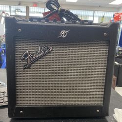 Fender - Mustang I v.2 Guitar Amp