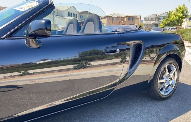 2002 Toyota MR2 Spyder