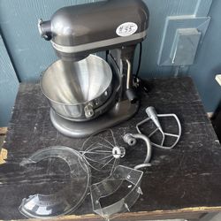 KitchenAid  Professional 600 575w Stand Mixer KP26M1XPM 6QT Silver W/ Attachments