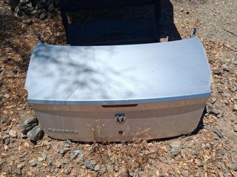 Truck lid, Charger