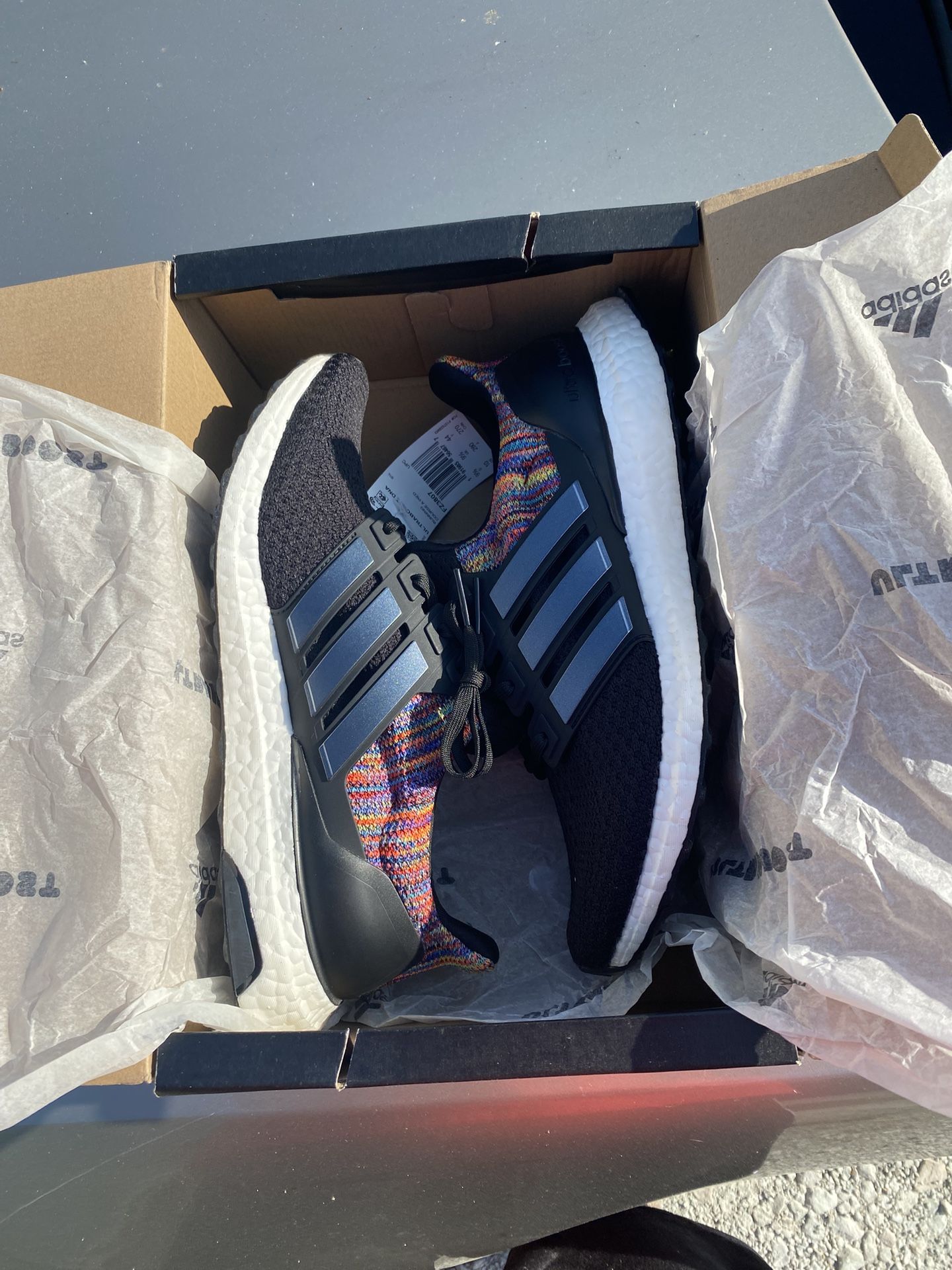Adidas Ultra boost DNA Size 10 Brand New $100