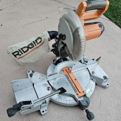 Compound Miter Saw