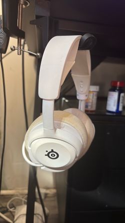 SteelSeries Arctis Nova 5P