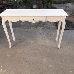 Beautiful Refurbished White Console Table