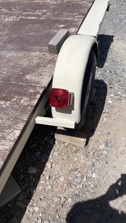 Flatbed trailer