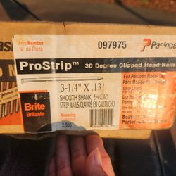 30 Degree Clipped Head Nails.