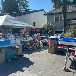 Estate sale 3303 S 194th St., SeaTac Wa