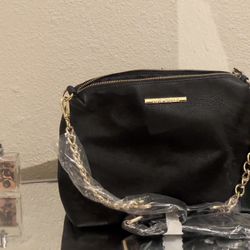 Steve Madden Purse —New