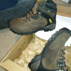 NEW Men's KEEN Steel-Toe Utility Boots, Size 8.5