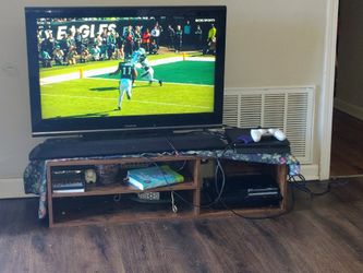 42 inch tv playstation 4 pro console and Vizio soundbar bundle