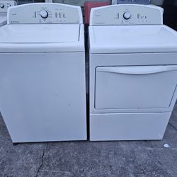 KENMORE WASHER AND DRYER MATCHING SET 