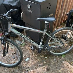 2 Huffy 18 Speed Mountain Bikes