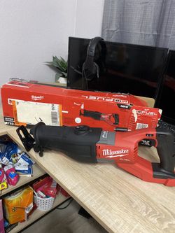 MILWAUKEE M18 Fuel 18-Volt Lithium-Ion Brushless Cordless Super Sawzall Orbital Reciprocating Saw (Tool-Only)