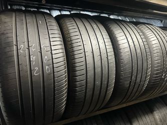 SET OF TIRE 265 40 20 MICHELIN 85% LIFE