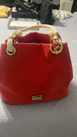 Bolsa de mk color Orange muy bonita