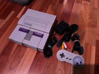 Super Nintendo SNES console