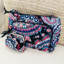 Vera Bradley Crossbody Bag + Matching Coin Purse – Bundle Deal, Excellent Condition