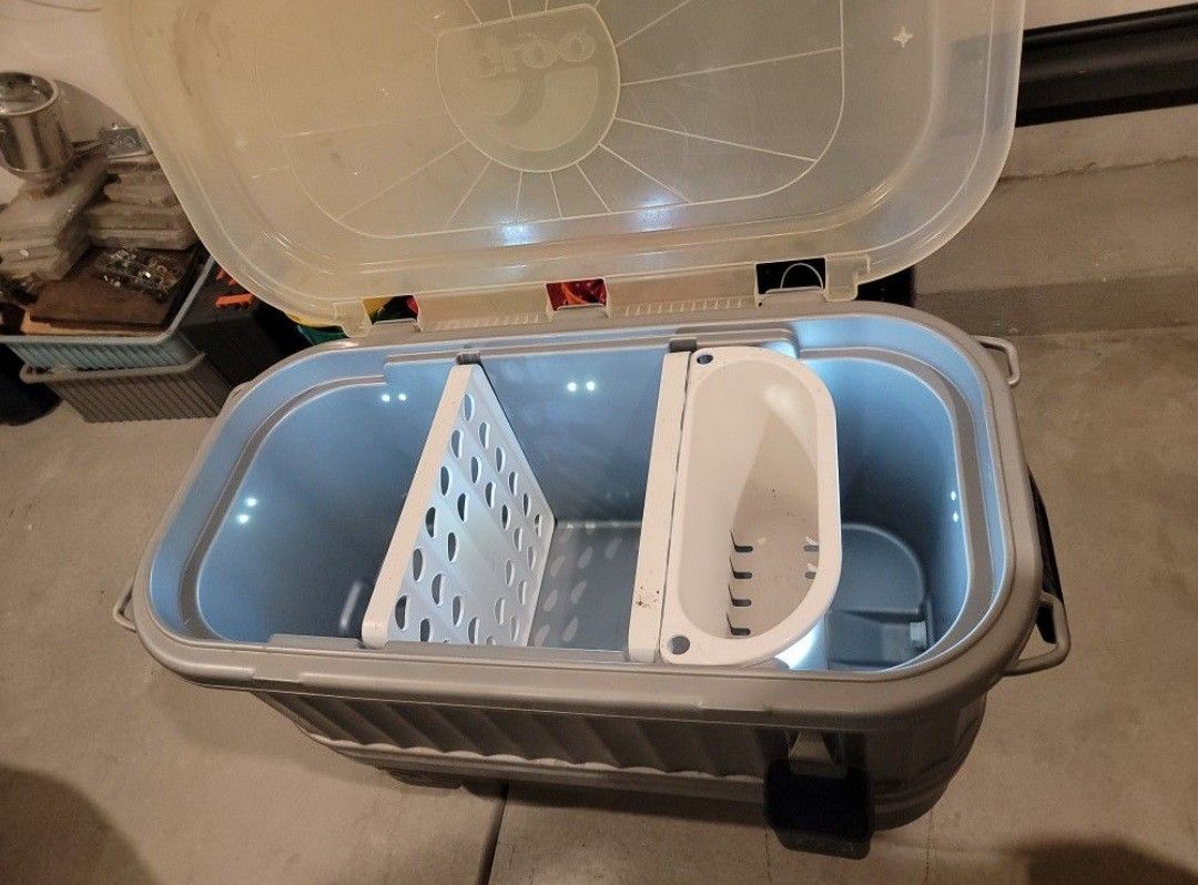 Igloo Party Bar Cooler for Sale in Oceanside, CA OfferUp