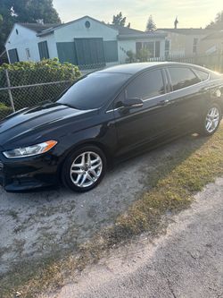 Ford Fusion Black 4-Door Sedan