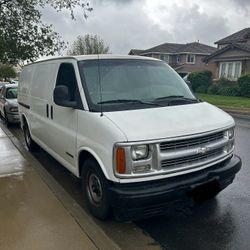 2002 Chevy Express 2500