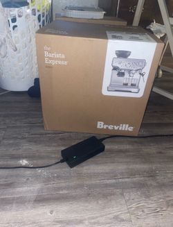 Breville Barista Express Espresso Machine - BES870XL (Silver)