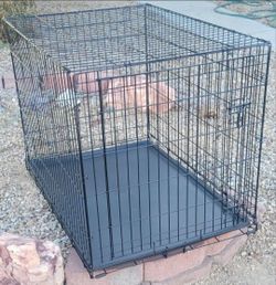 Like New  24" Inch Long Dog Crate Carrier
