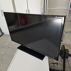 Samsung 32 Inch LED TV