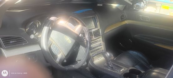 2010 Lincoln MKT