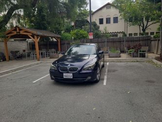 2009 BMW 528i