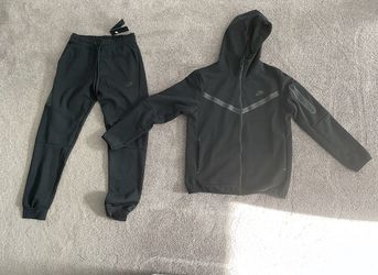 Nike Sportswear Tech Fleece Full-Zip Hoodie With Joggers