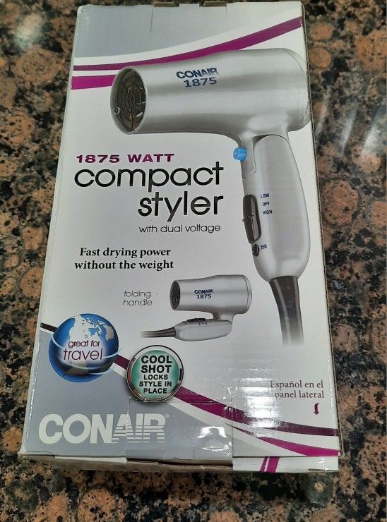 Conair Compact Styler Hair Dryer • Dual Voltage • New