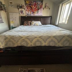 KING SIZE BED W/FRAME