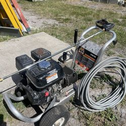 Pressure Washer 2700 Psi