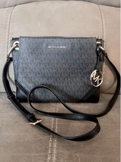 Michale Kohrs Cross Body Bag