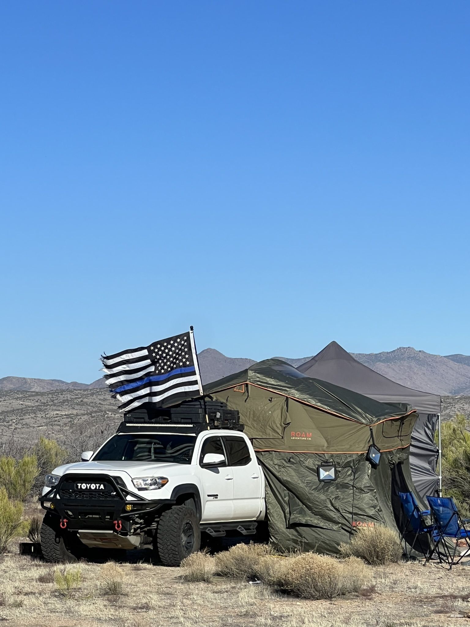 Roam Adventure Roof Top Tent XL