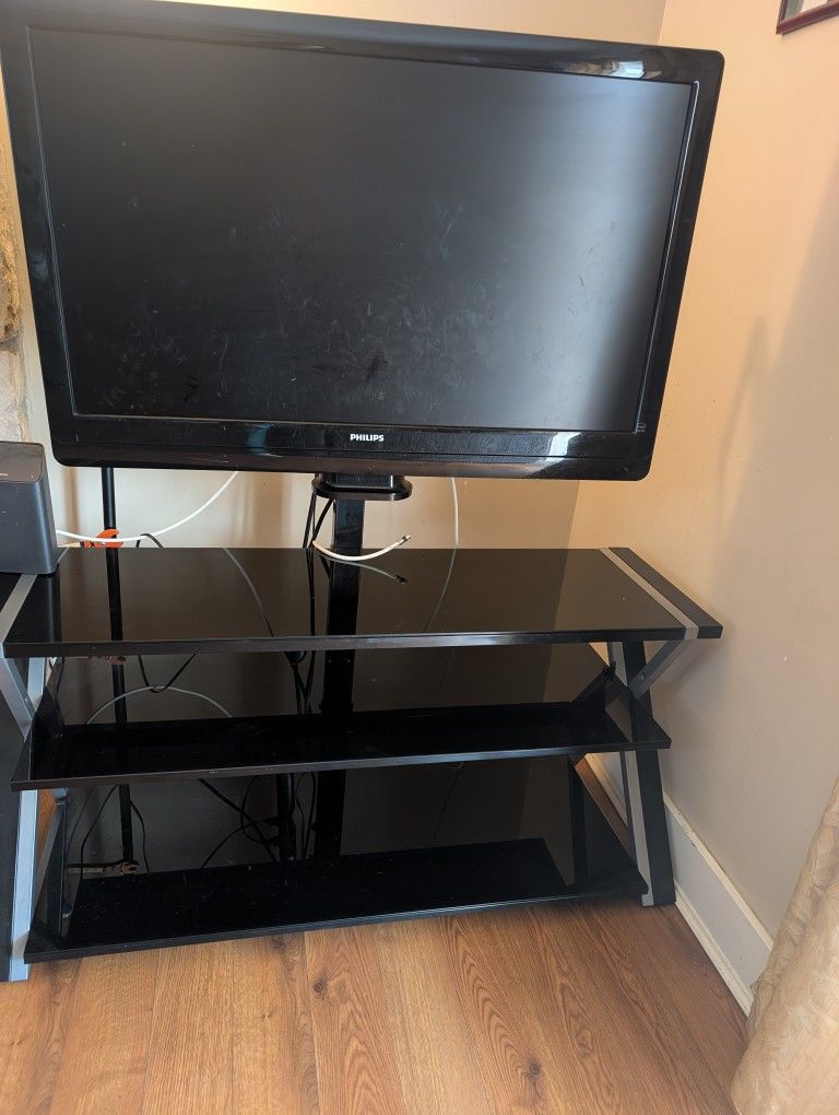 TV and Stand TV