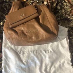 Michael Kors Fulton Large Shoulder Bag & Matching Wallet