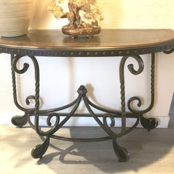 Hallway display cabinet