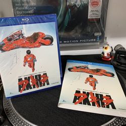 Akira  Blue-Ray + DVD 