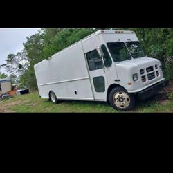 2001 Fedex Step Van 