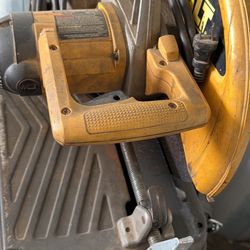 Dewalt Saw