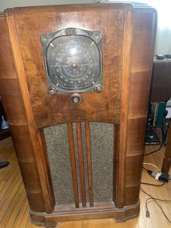 Vintage Zenith Radio