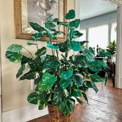 Beautiful Artificial Monstera 