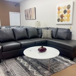 Genine  Leather Sectional In Stock For Fast Delivery