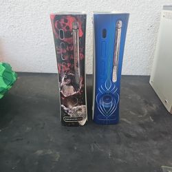 2 Xbox 360s 