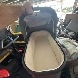 Uppababy V2 Bassinet
