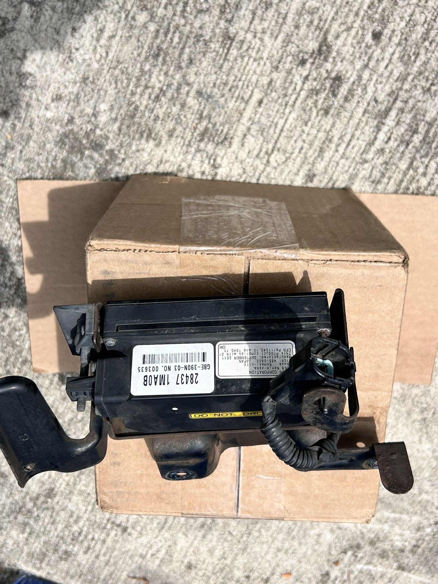 Infiniti Q70/M37 Radar Distance Sensor
